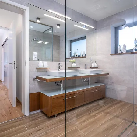 Modern Nature Retreat W Pool, Ps5 & Hot Tube בית נופש *