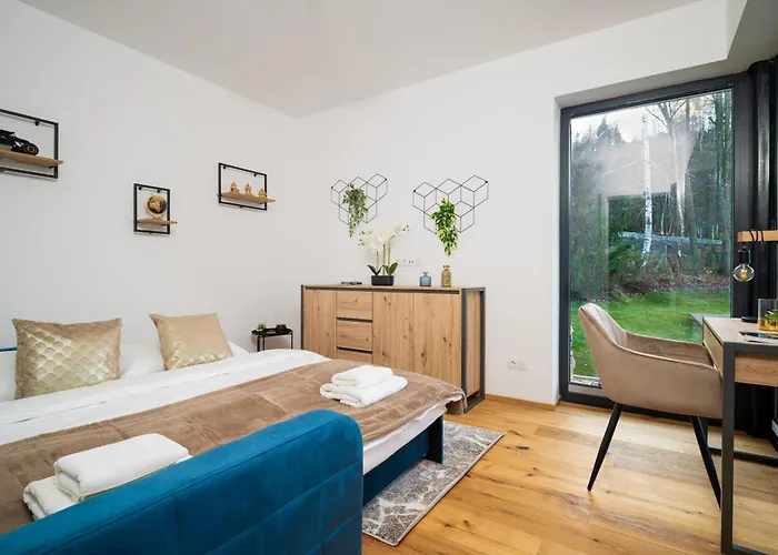 Holiday home Modern Nature Retreat W Pool, Ps5 & Hot Tube Sazava (Benesov)